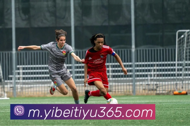 莱昂纳德本赛季表现出色2555战绩助快船保持全胜纪录